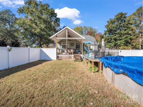 187 E High Road Bostic NC 28018