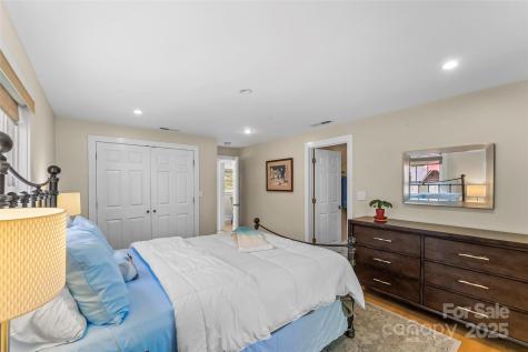 11 Hunting Lodge Drive Black Mountain NC 28711