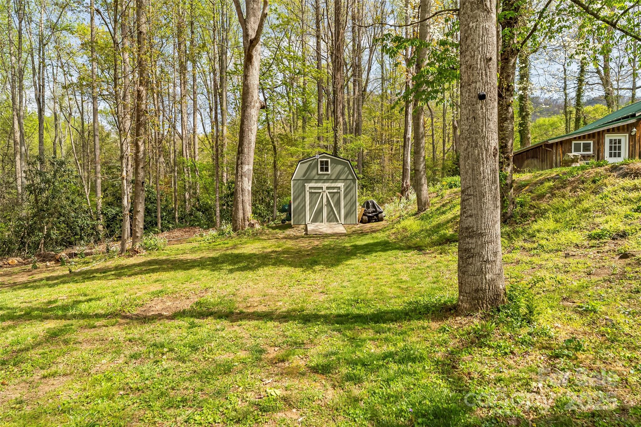 11 Hunting Lodge Drive Black Mountain NC 28711
