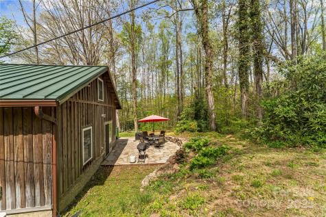 11 Hunting Lodge Drive Black Mountain NC 28711