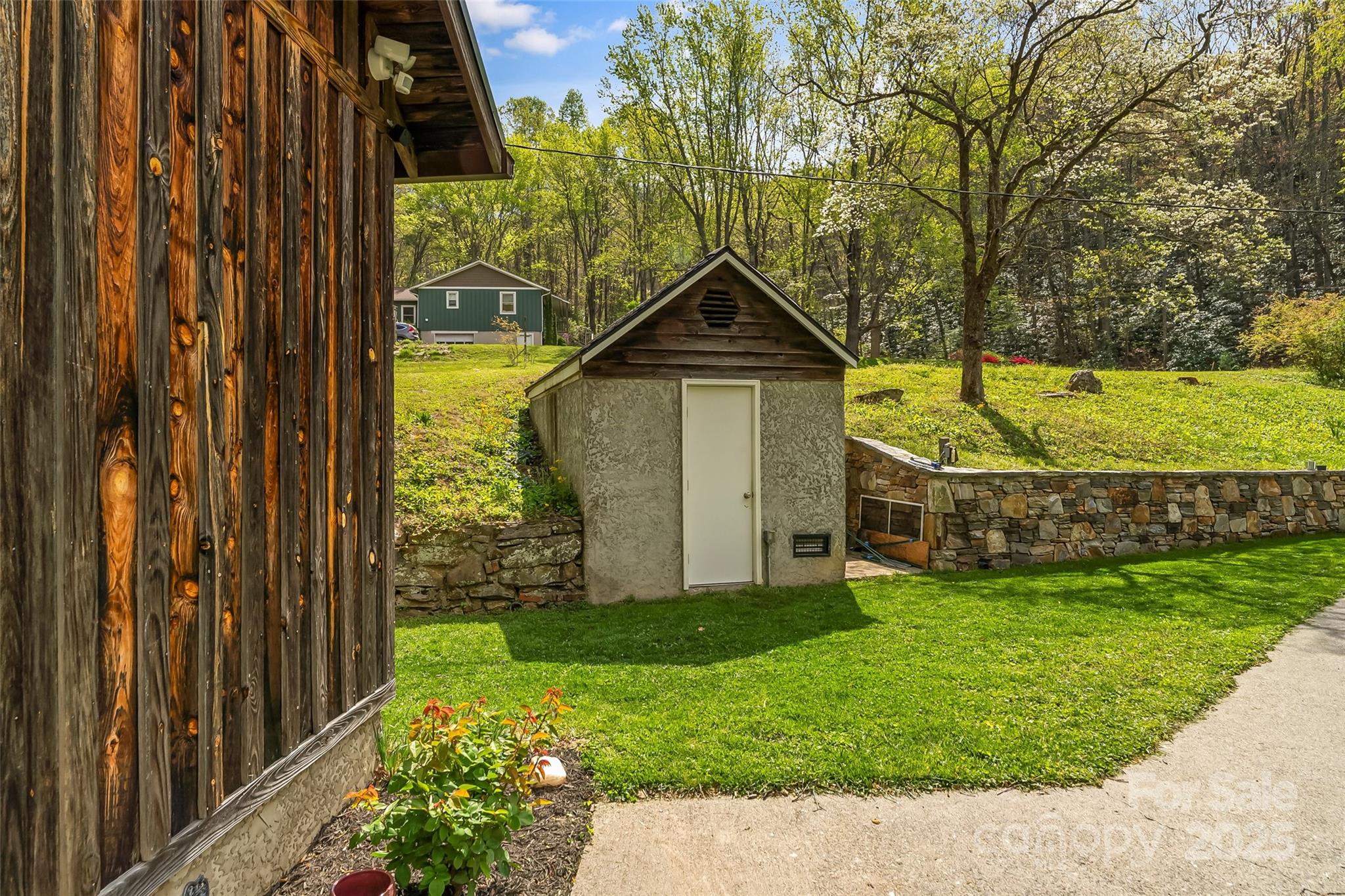 11 Hunting Lodge Drive Black Mountain NC 28711