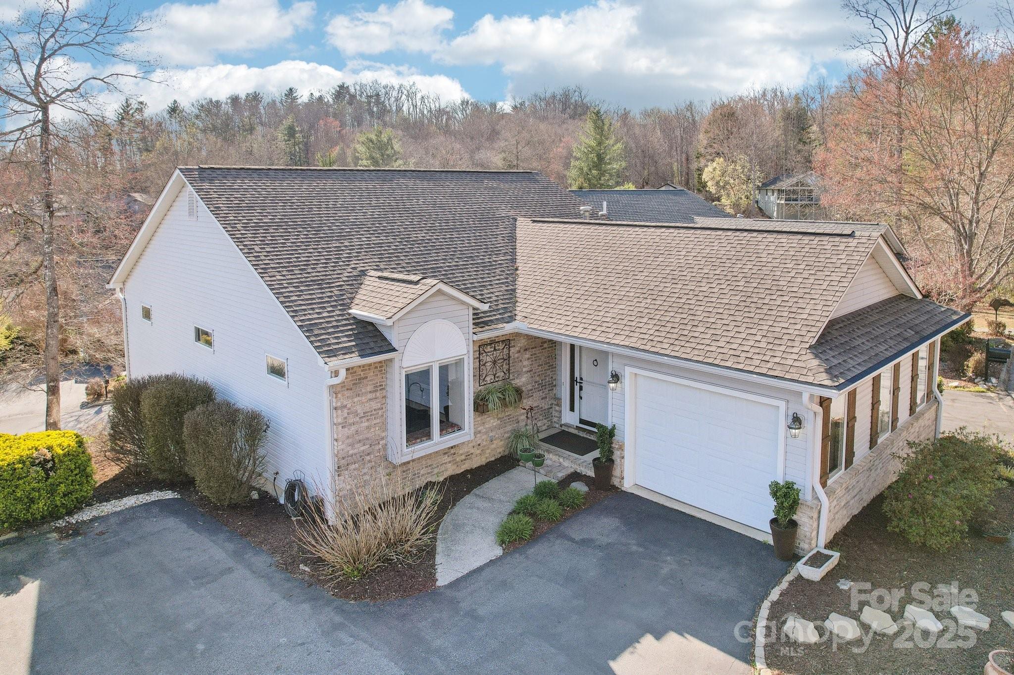 80 Laurel Ridge Place Hendersonville NC 28739