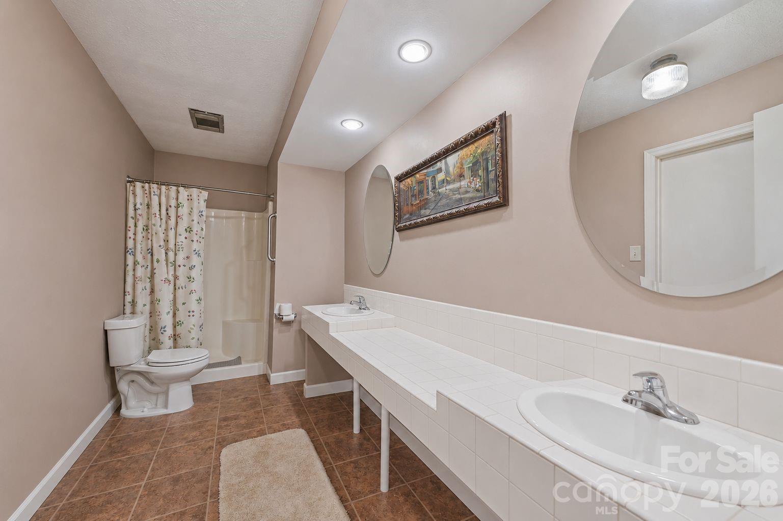 41 Vista Drive Clyde NC 28721