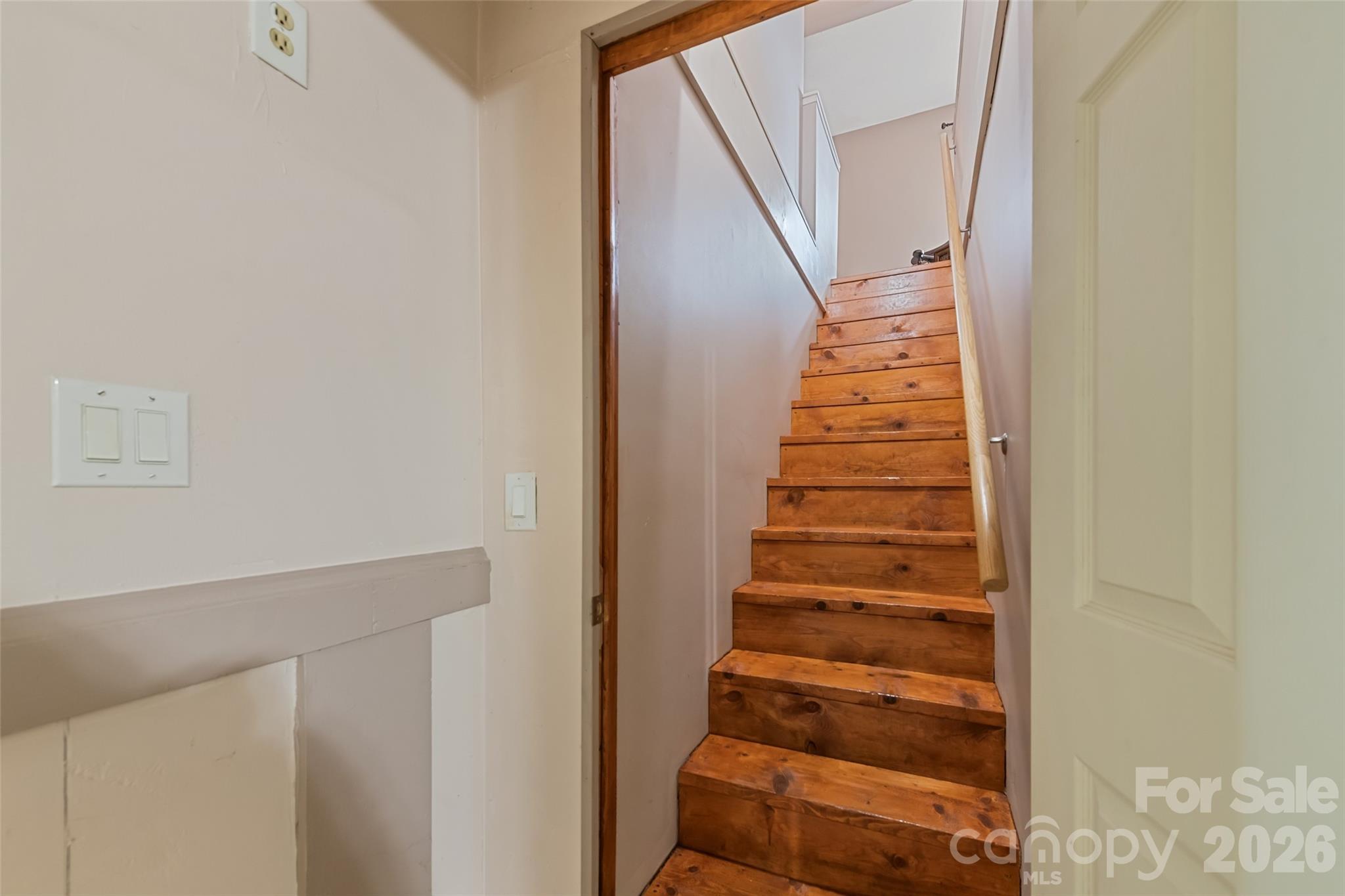 41 Vista Drive Clyde NC 28721