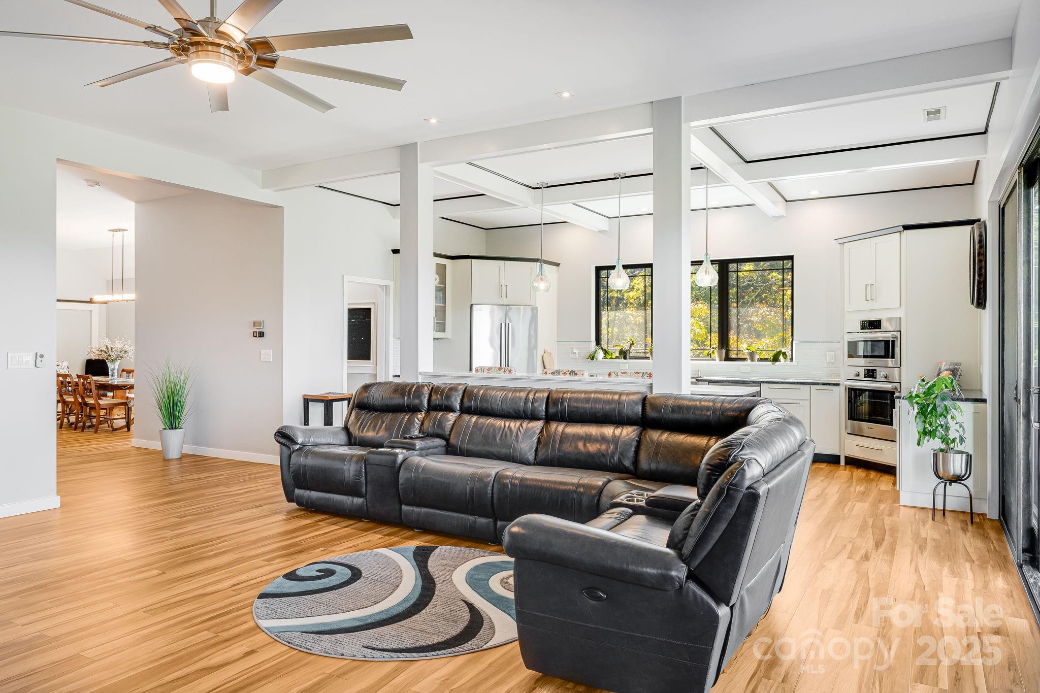 1387 Woods Ammons Road Mars Hill NC 28754