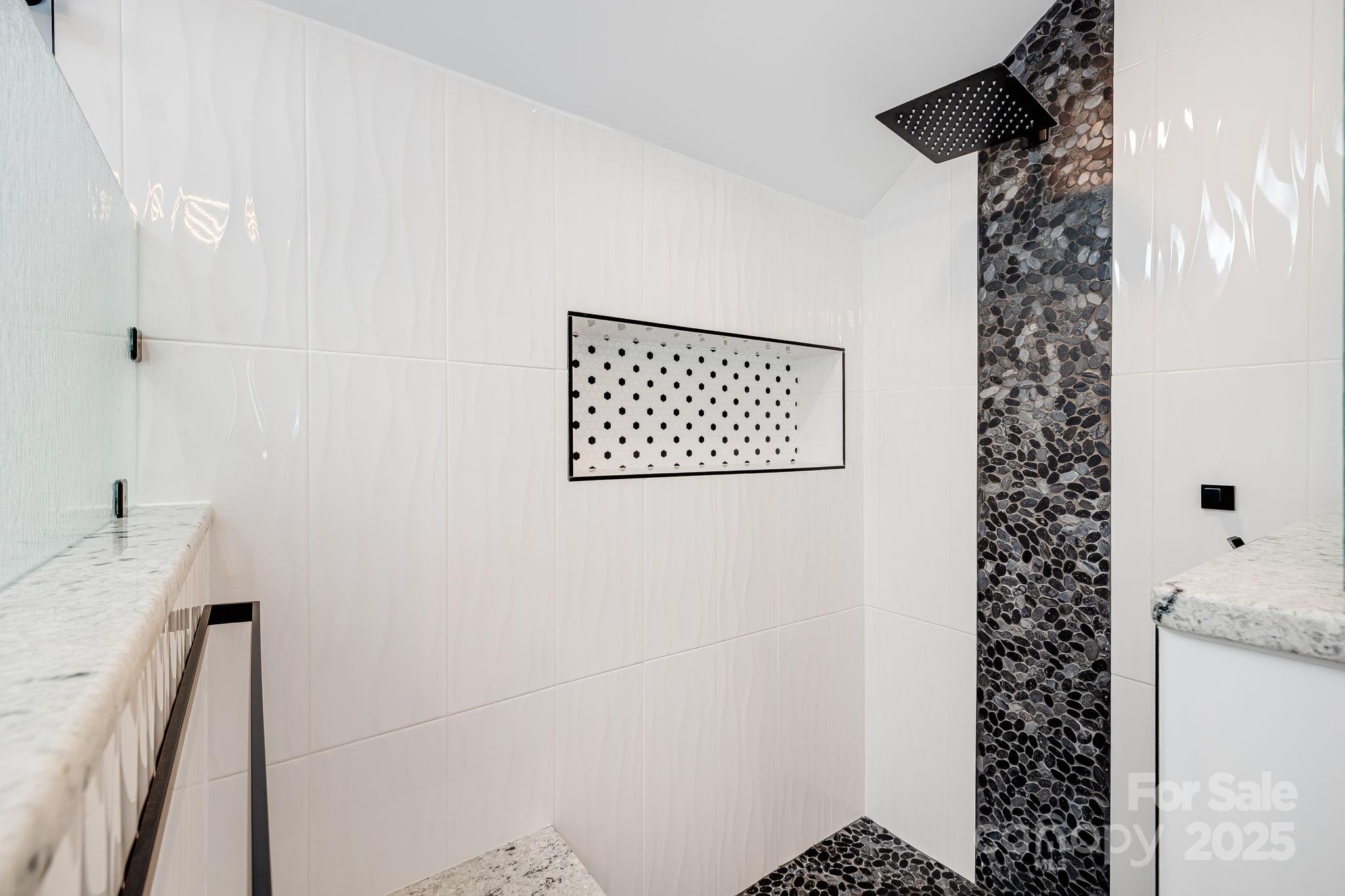 1387 Woods Ammons Road Mars Hill NC 28754