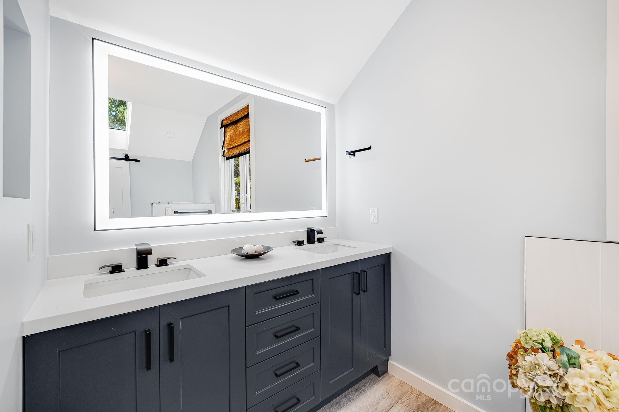 1387 Woods Ammons Road Mars Hill NC 28754