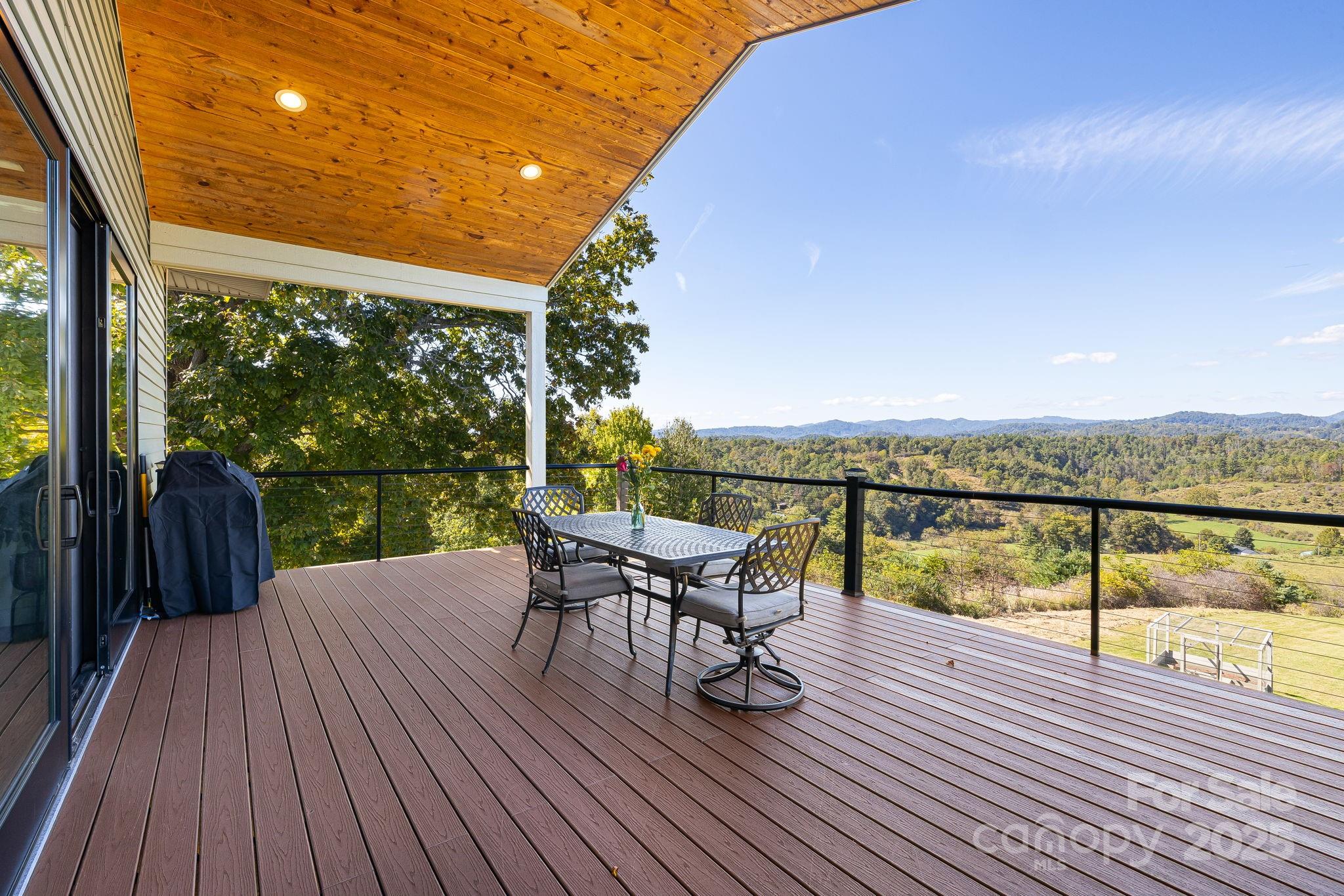 1387 Woods Ammons Road Mars Hill NC 28754