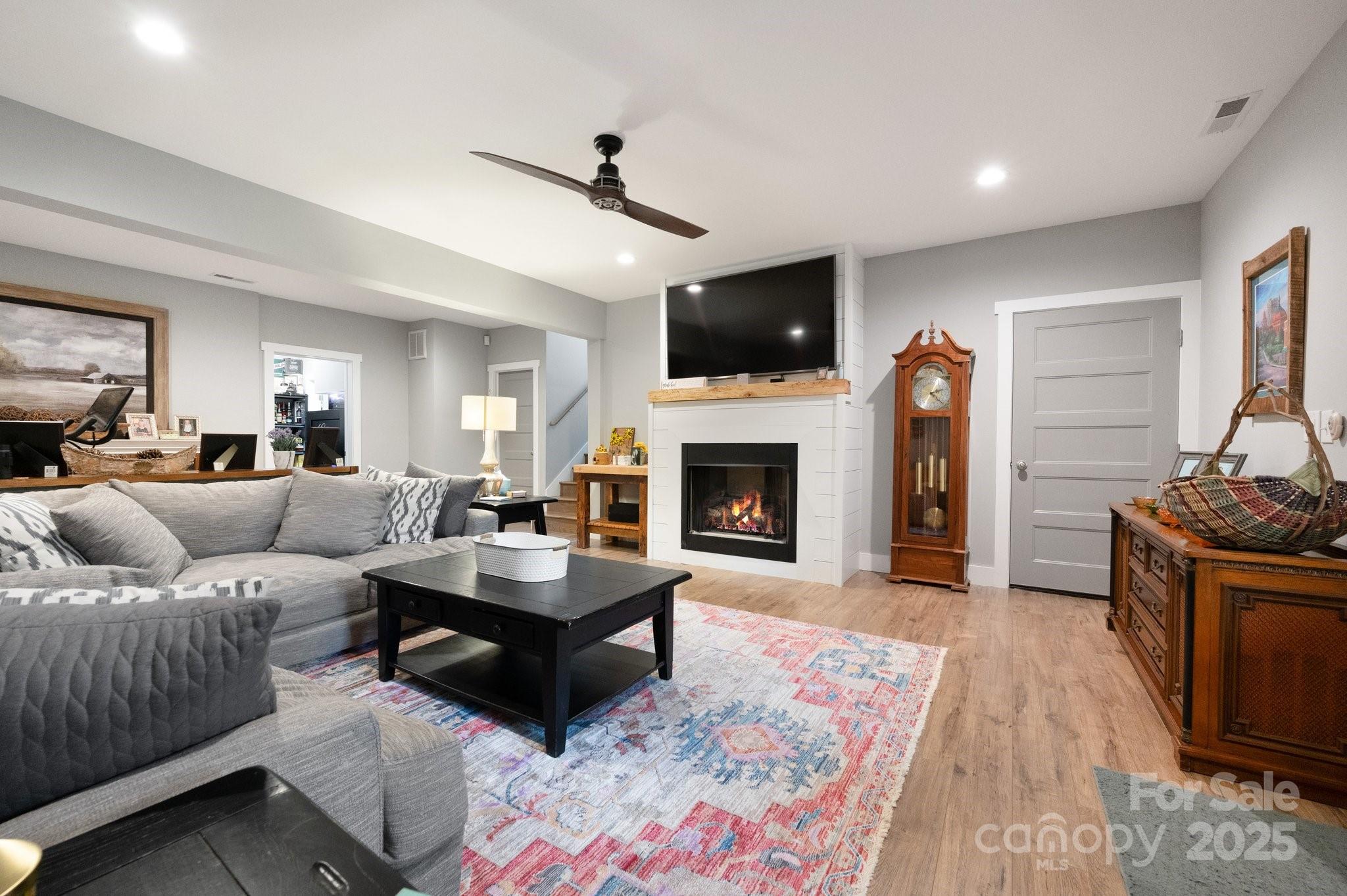 150 Hollabrook Parkway Mills River NC 28759