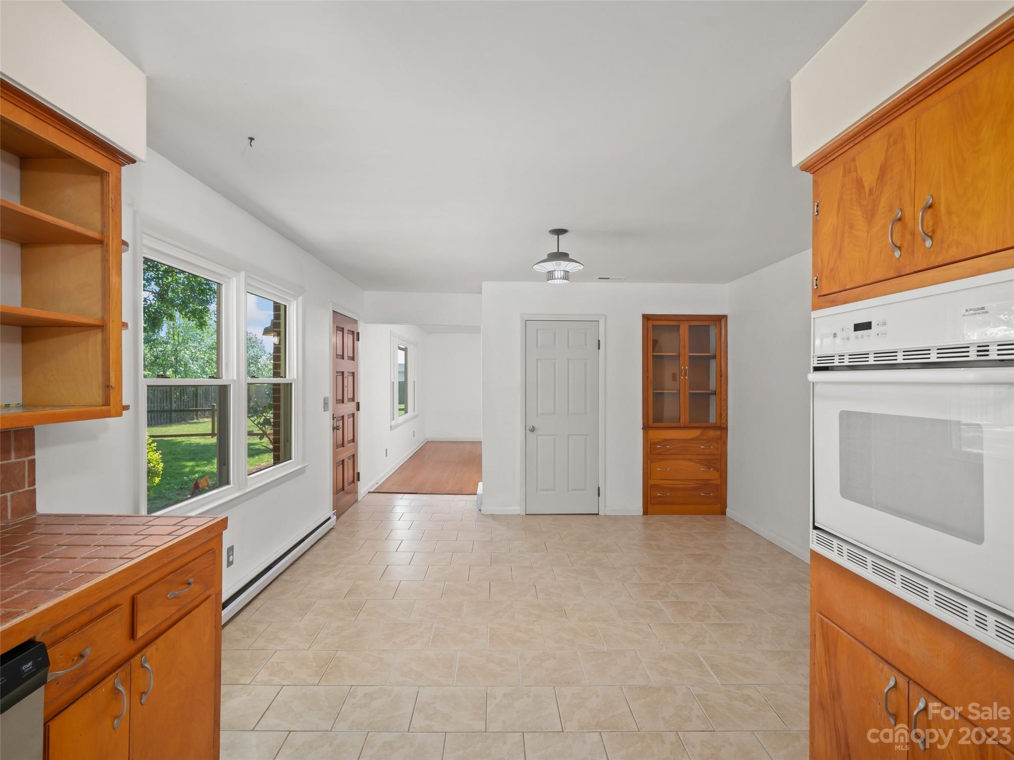 189 Locust Grove Road Weaverville NC 28787