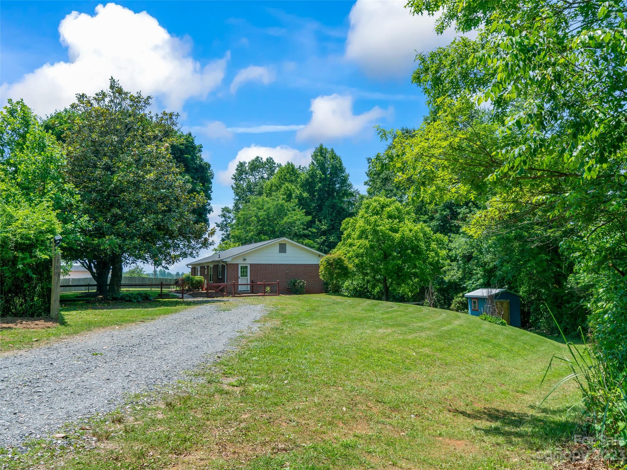 189 Locust Grove Road Weaverville NC 28787