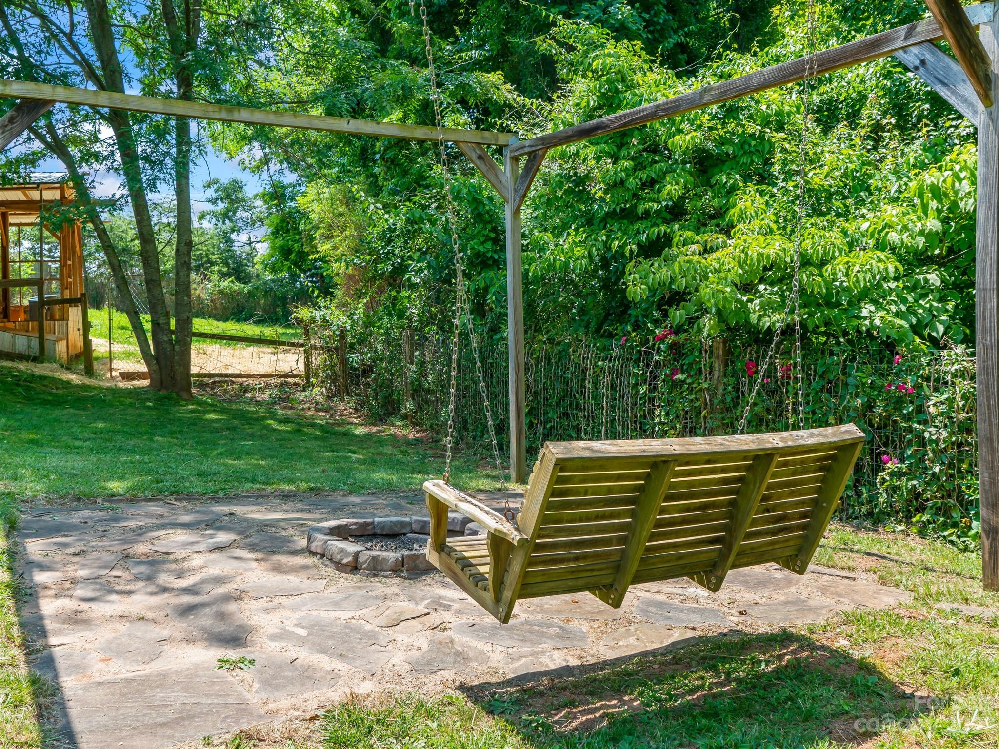 189 Locust Grove Road Weaverville NC 28787