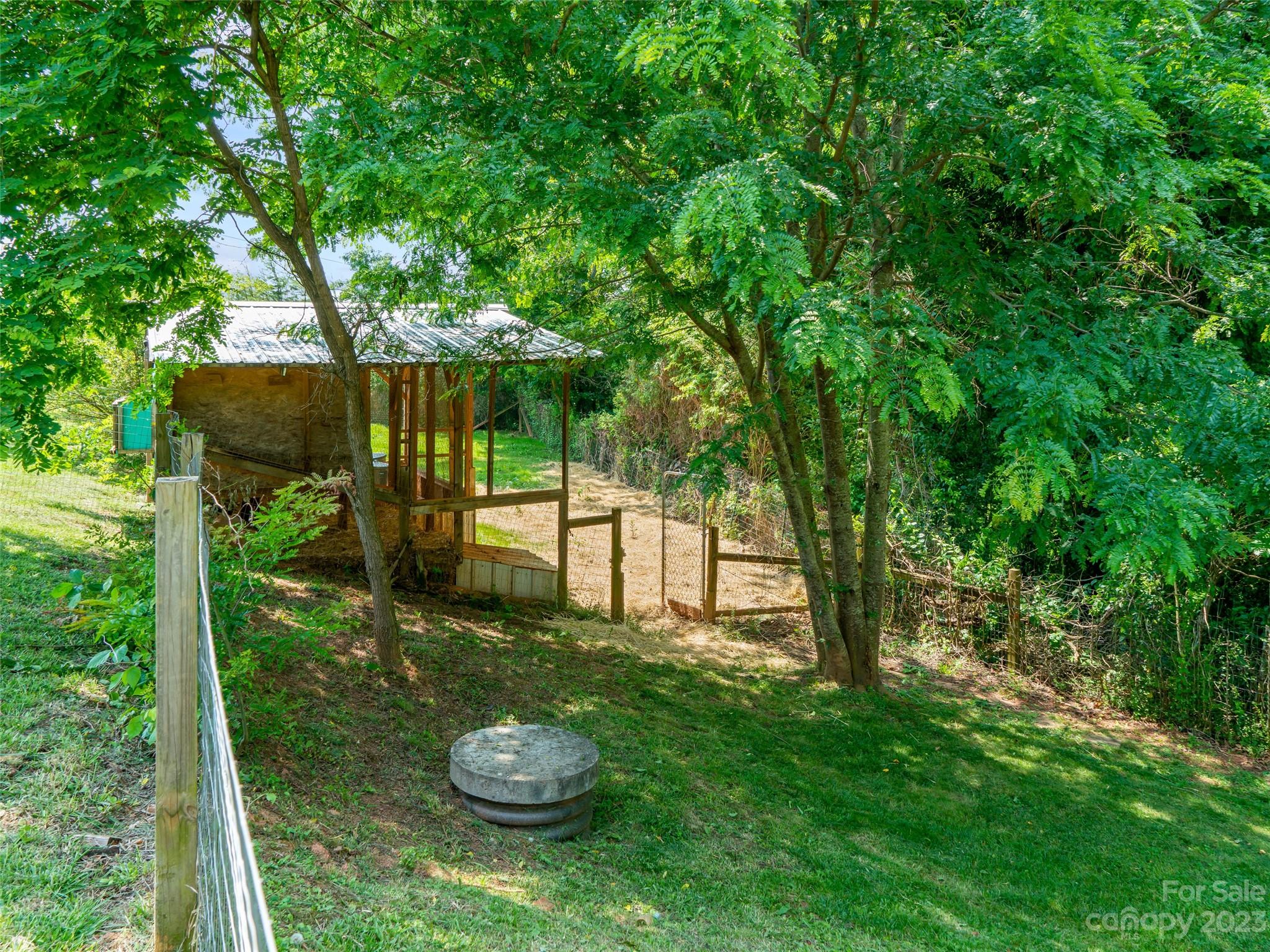 189 Locust Grove Road Weaverville NC 28787