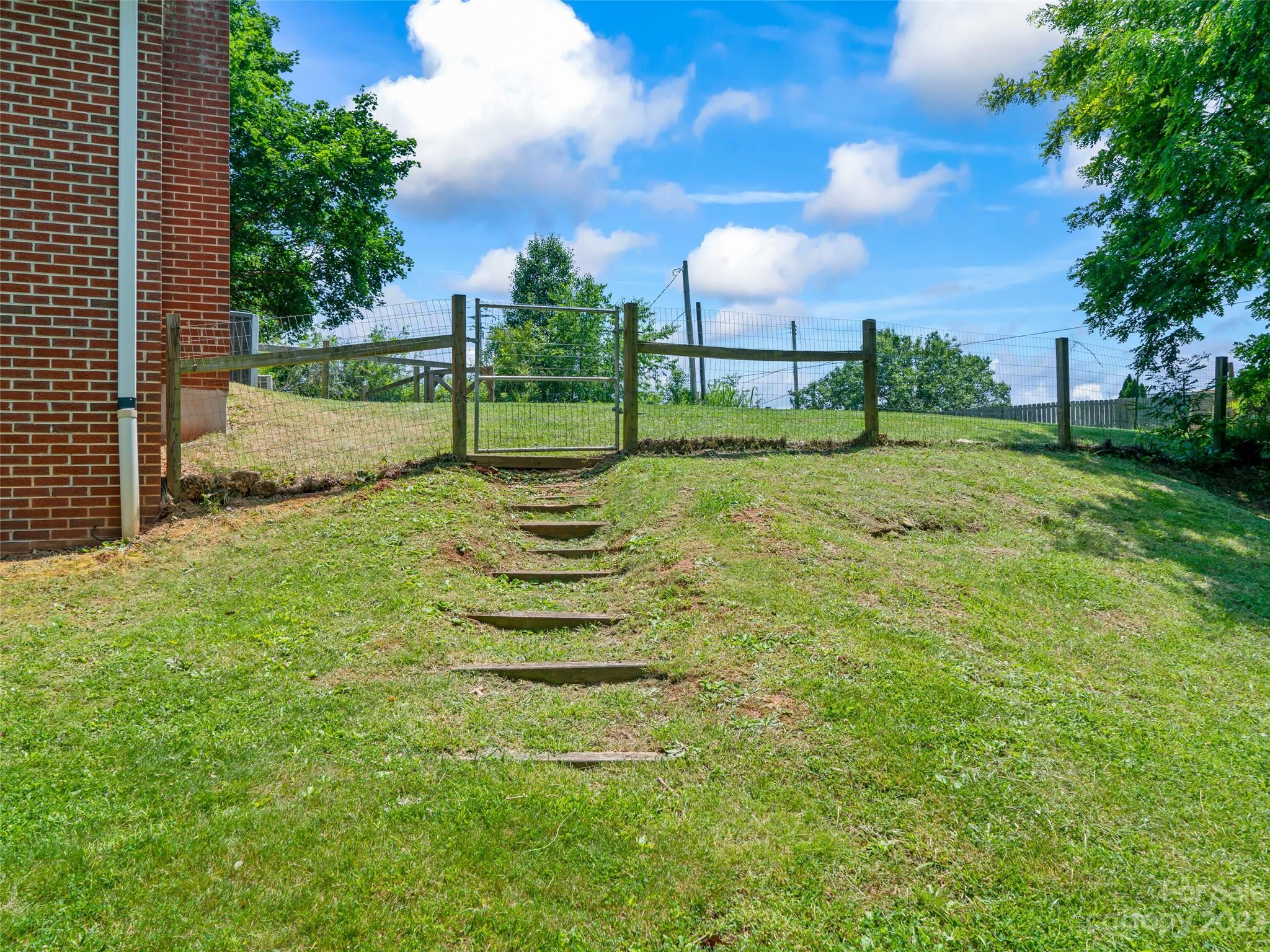 189 Locust Grove Road Weaverville NC 28787