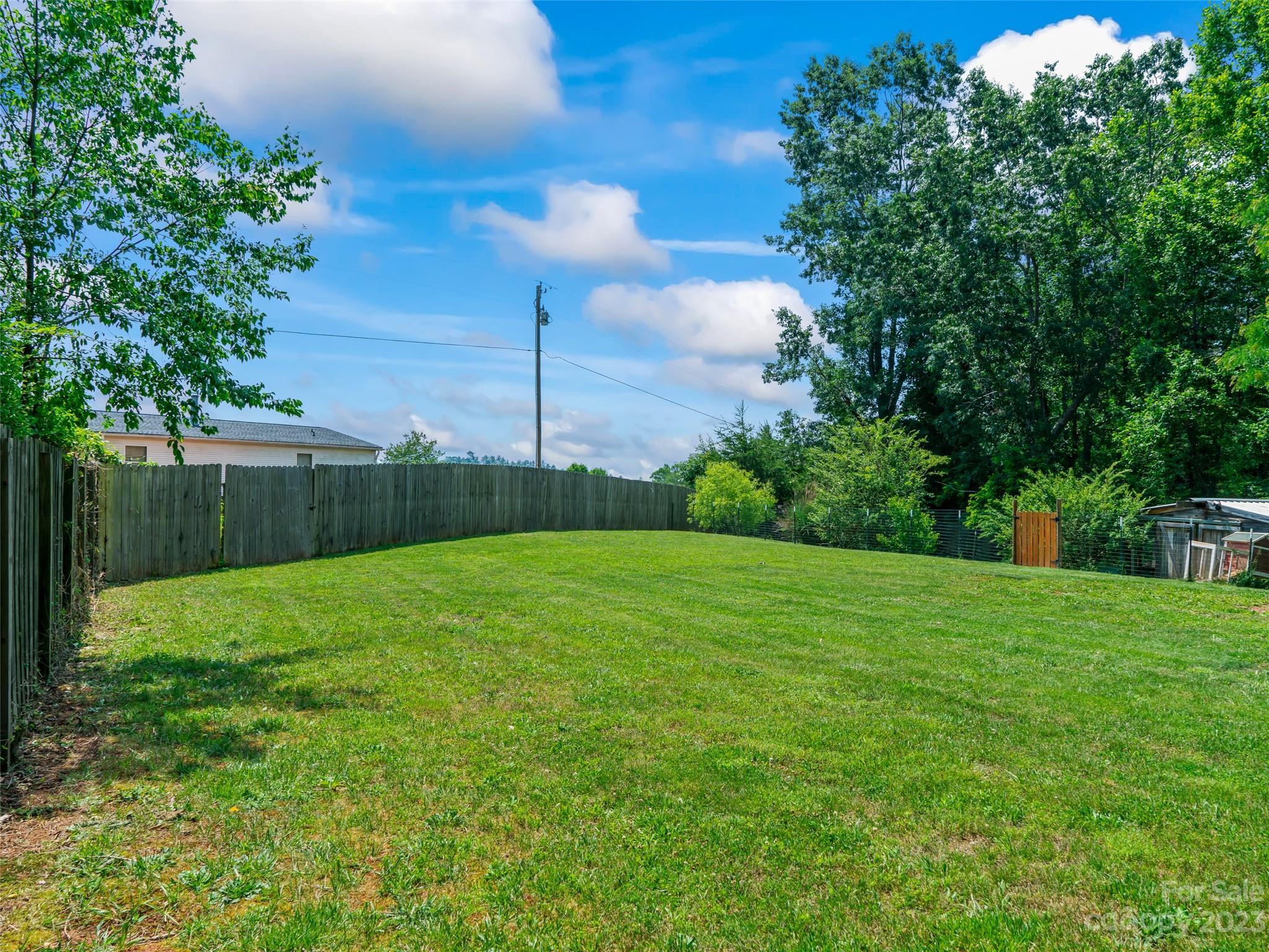 189 Locust Grove Road Weaverville NC 28787