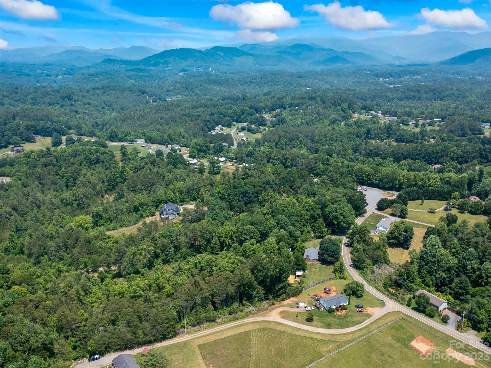 189 Locust Grove Road Weaverville NC 28787