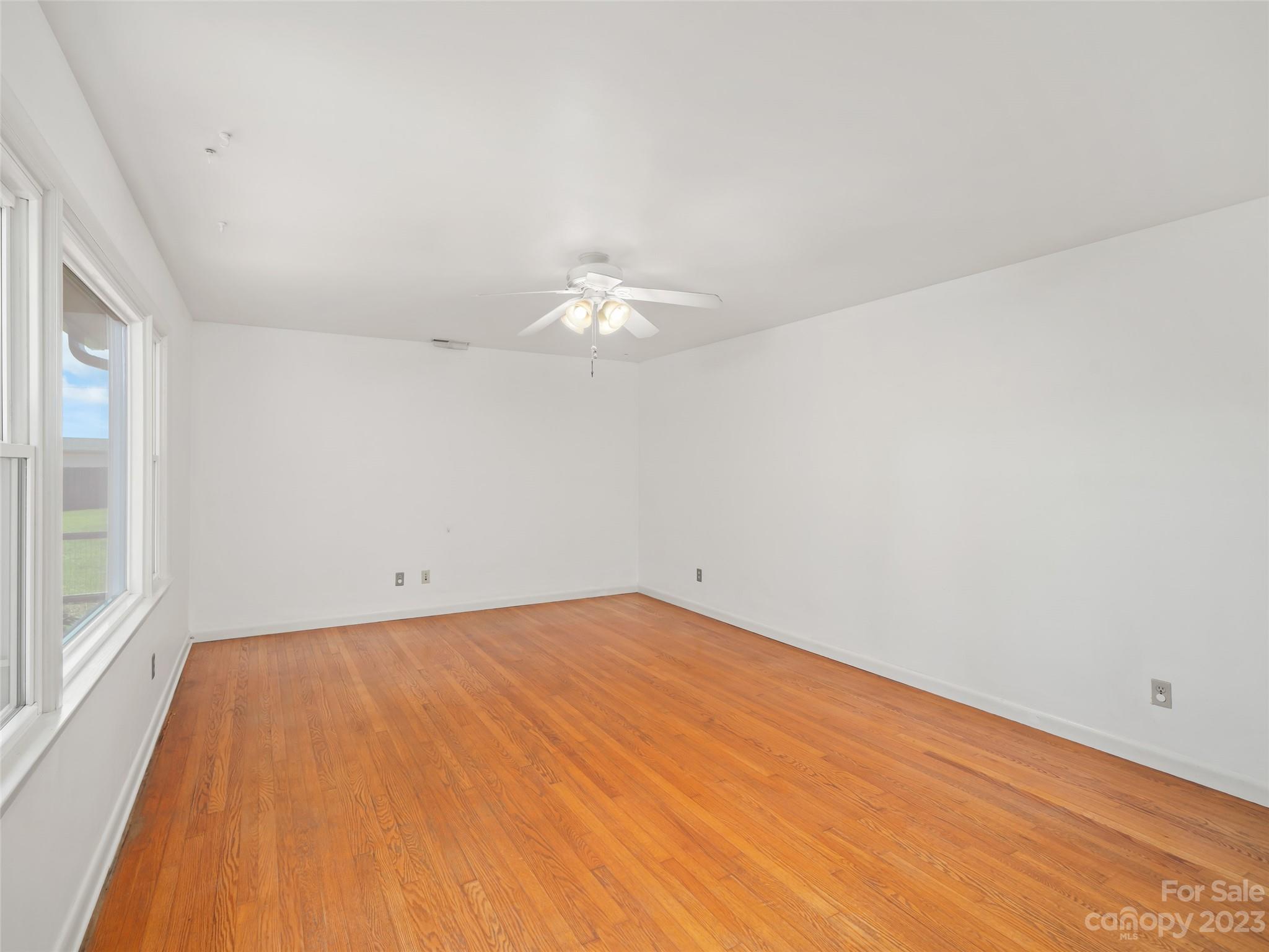 189 Locust Grove Road Weaverville NC 28787