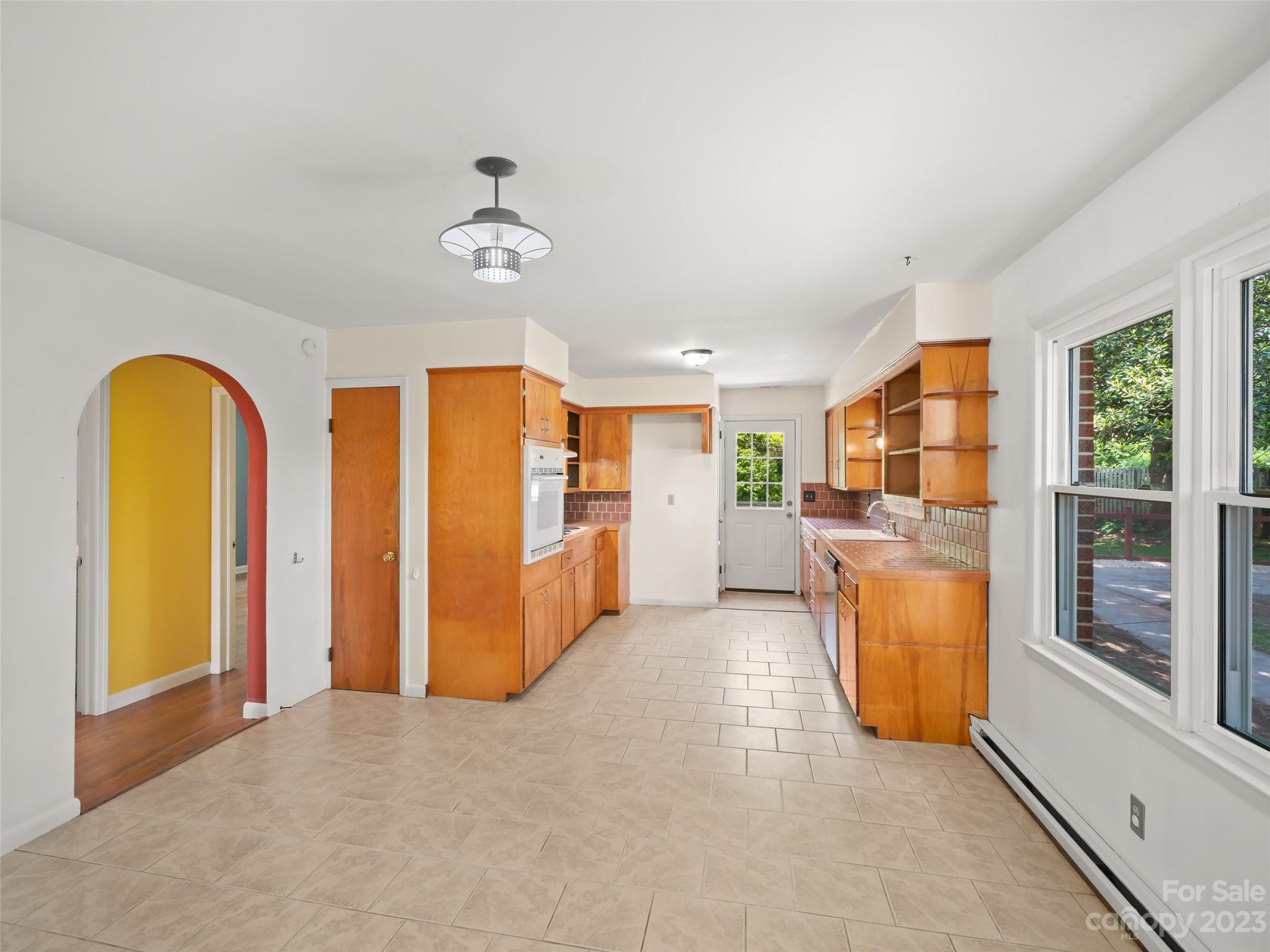189 Locust Grove Road Weaverville NC 28787