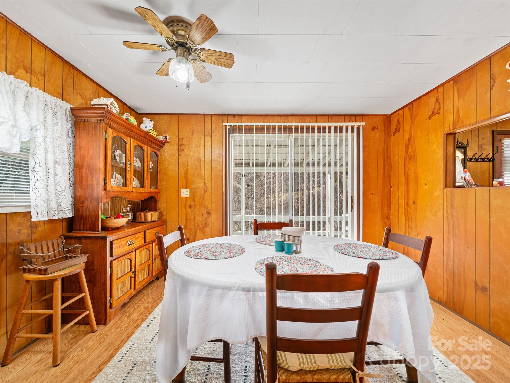 2850 Henson Creek Road Newland NC 28657