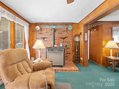 2850 Henson Creek Road Newland NC 28657