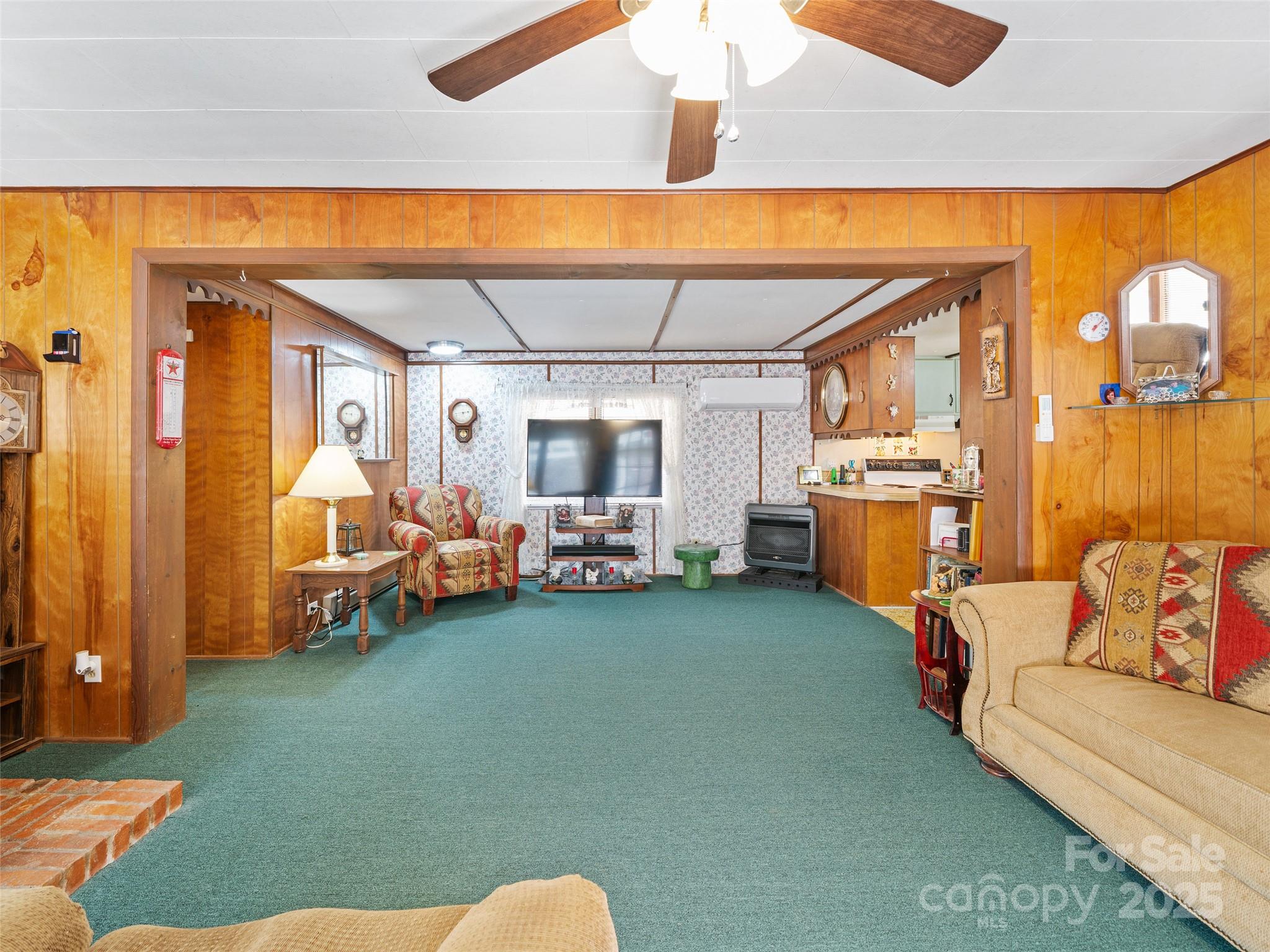 2850 Henson Creek Road Newland NC 28657