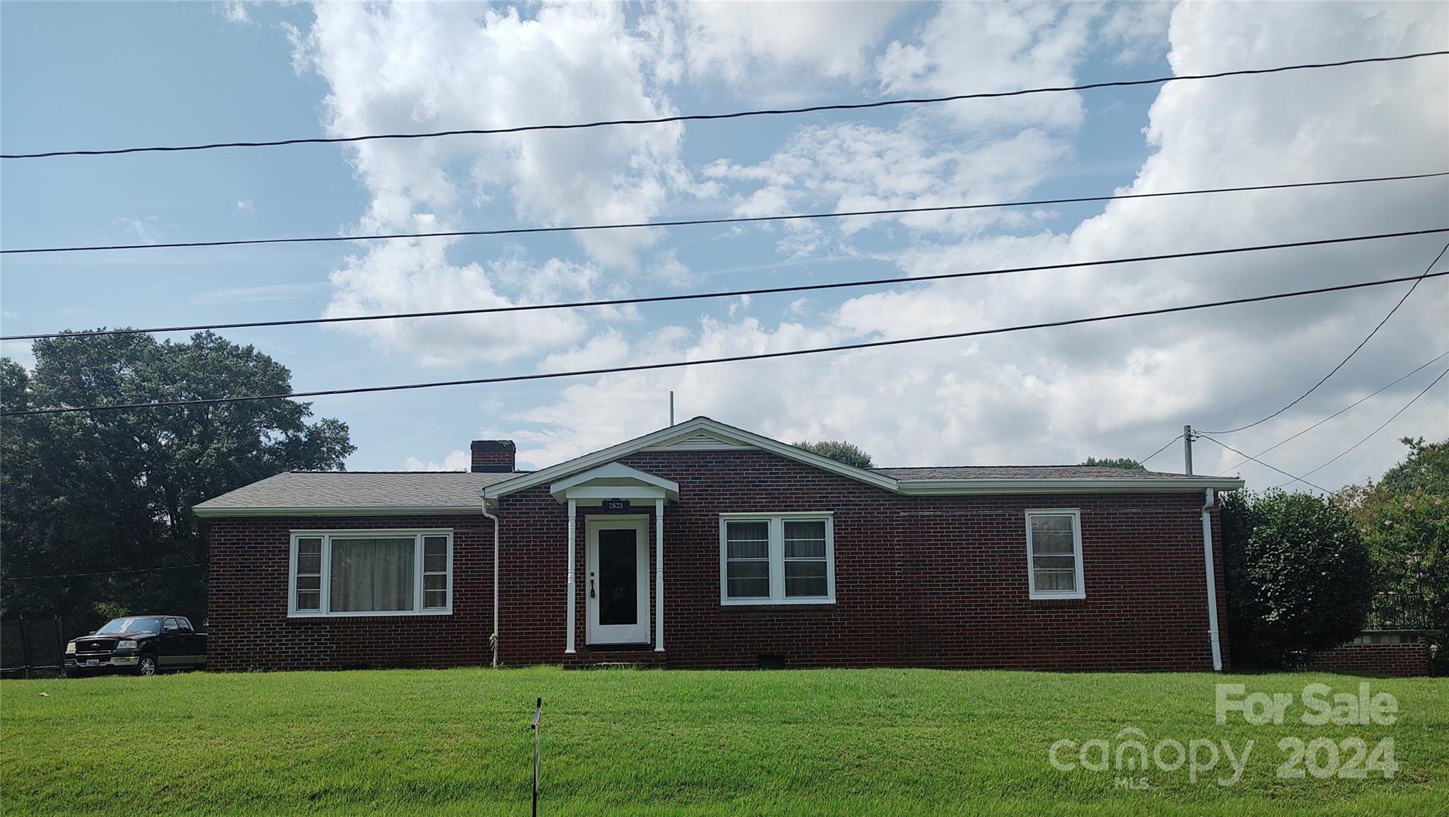 2625 20th Street Lane NE Hickory NC 28601