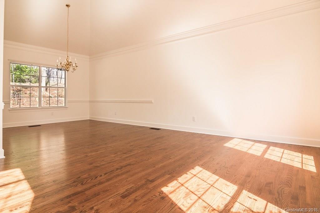 6136 Oxwynn Lane Charlotte NC 28270