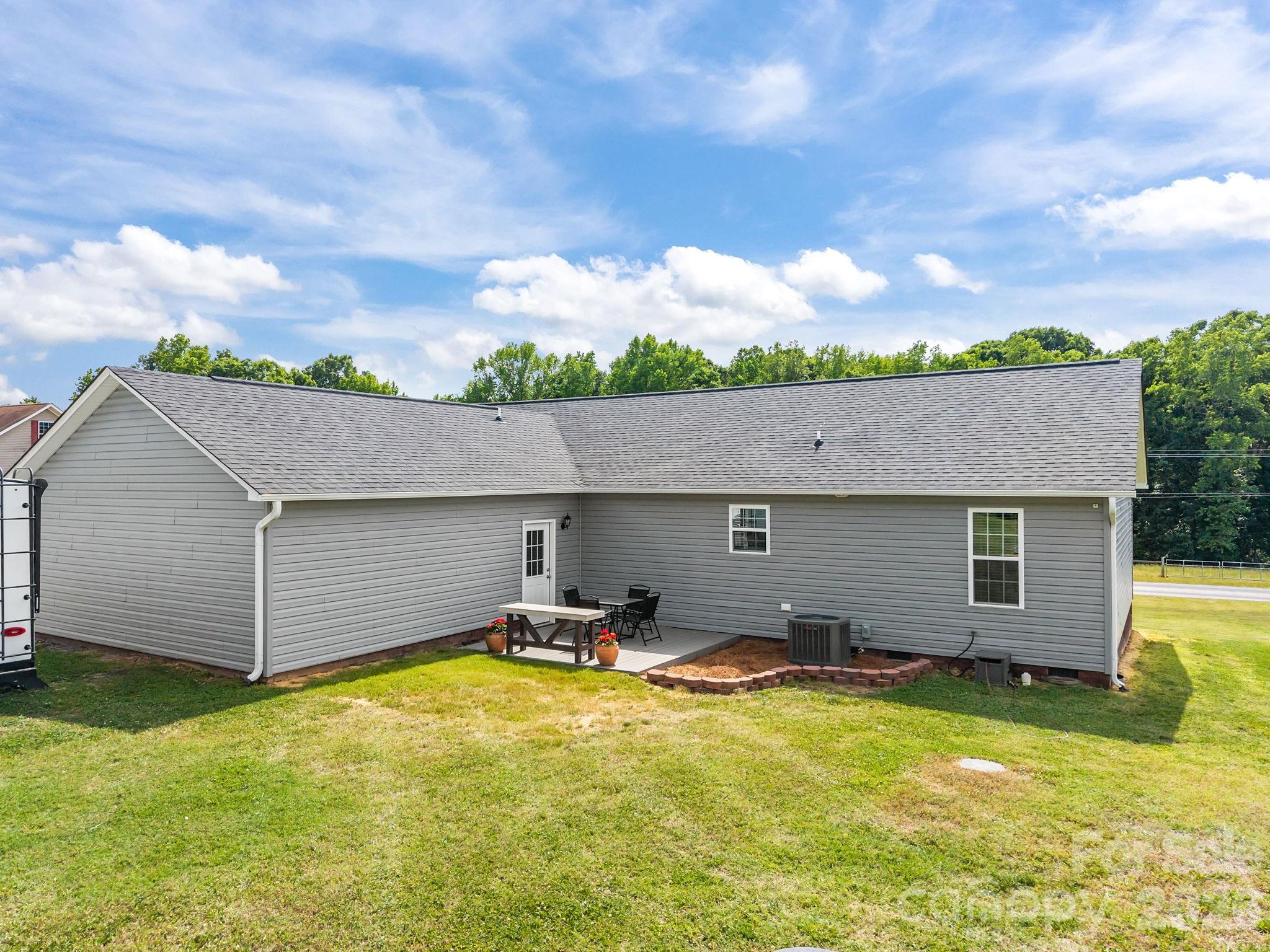 1475 Emanuel Church Road Rockwell NC 28138