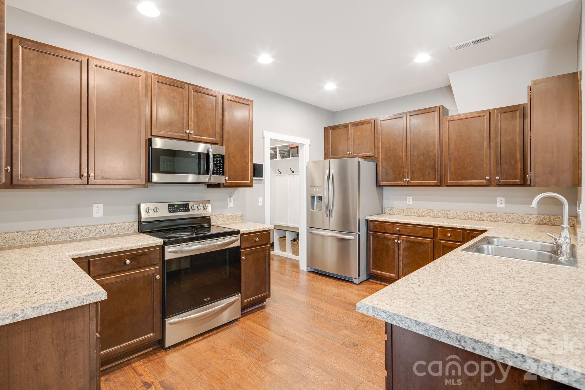 12 Hyde Park Place Arden NC 28704