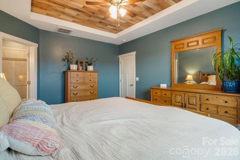 12 Hyde Park Place Arden NC 28704