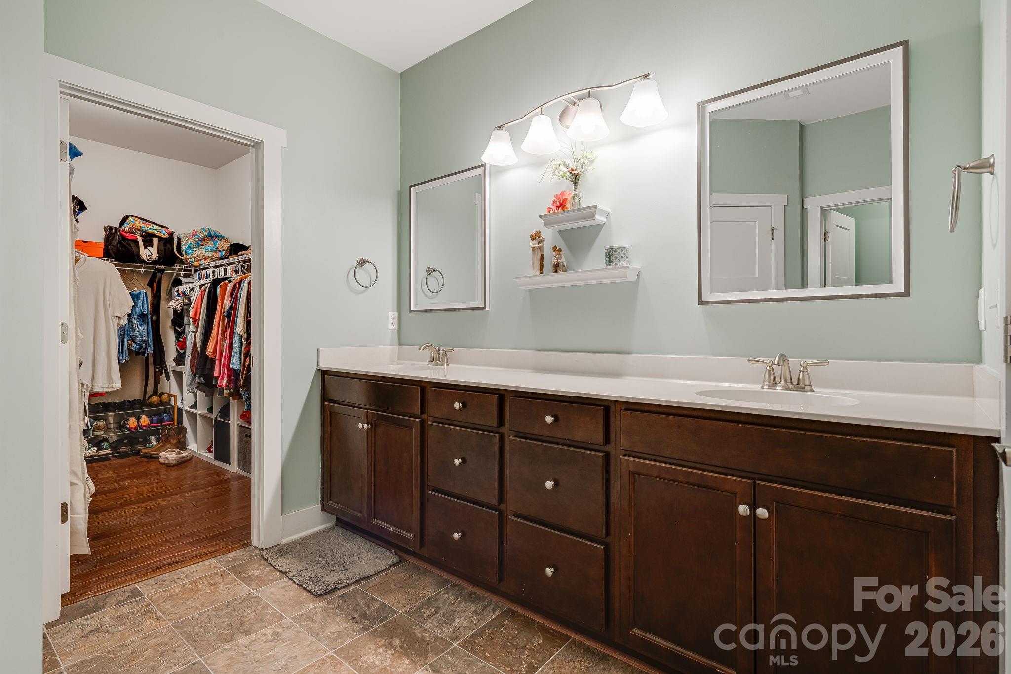 12 Hyde Park Place Arden NC 28704