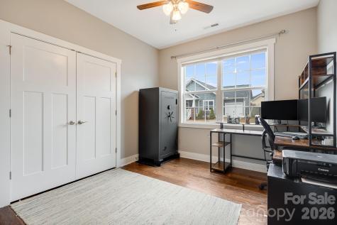 12 Hyde Park Place Arden NC 28704