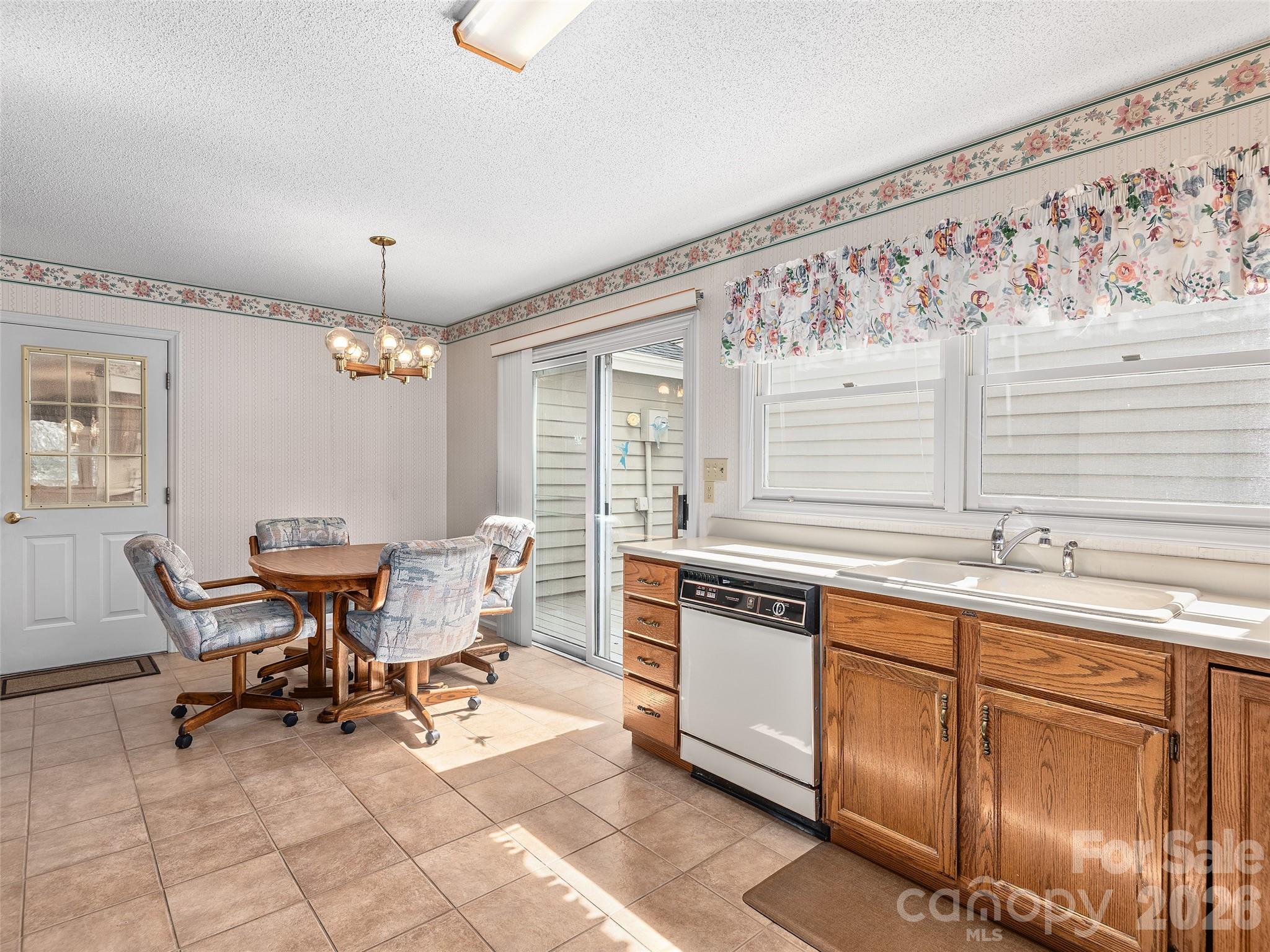 20 Cedarcliff Circle Asheville NC 28803