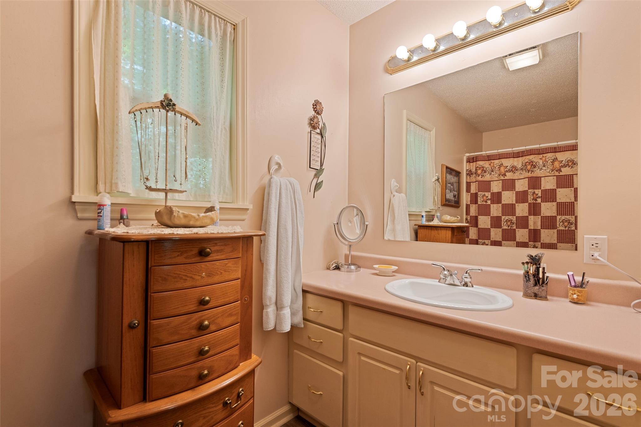 650 Creekside Drive Maggie Valley NC 28751