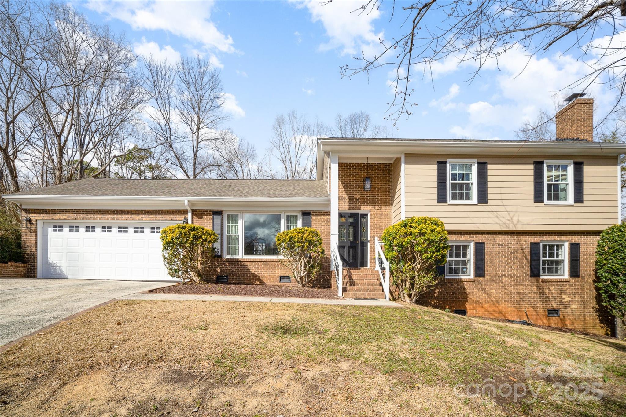 7300 Falkirk Place Charlotte NC 28270