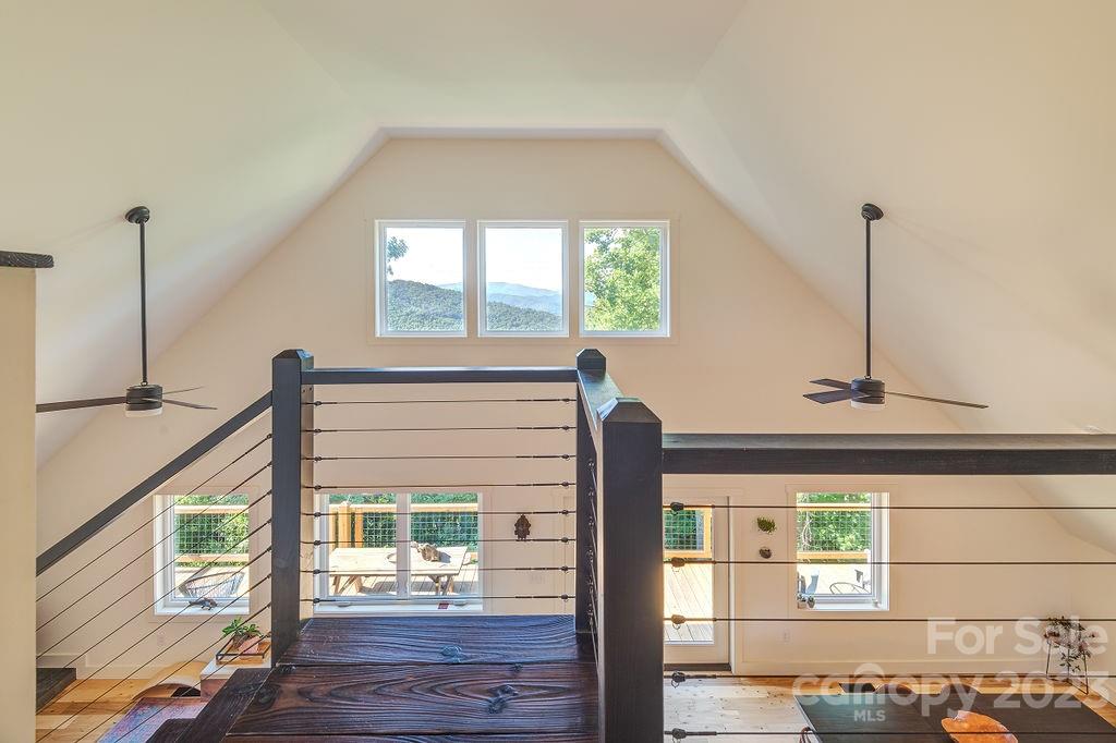 40 Hawks View Drive Canton NC 28716