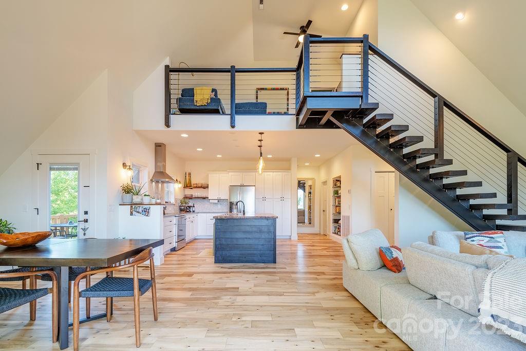 40 Hawks View Drive Canton NC 28716