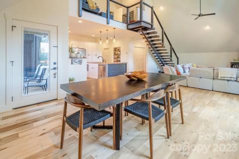 40 Hawks View Drive Canton NC 28716