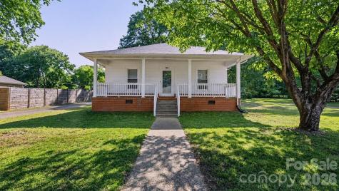 110 Globe Street Mount Holly NC 28120