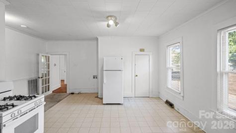110 Globe Street Mount Holly NC 28120