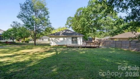 110 Globe Street Mount Holly NC 28120