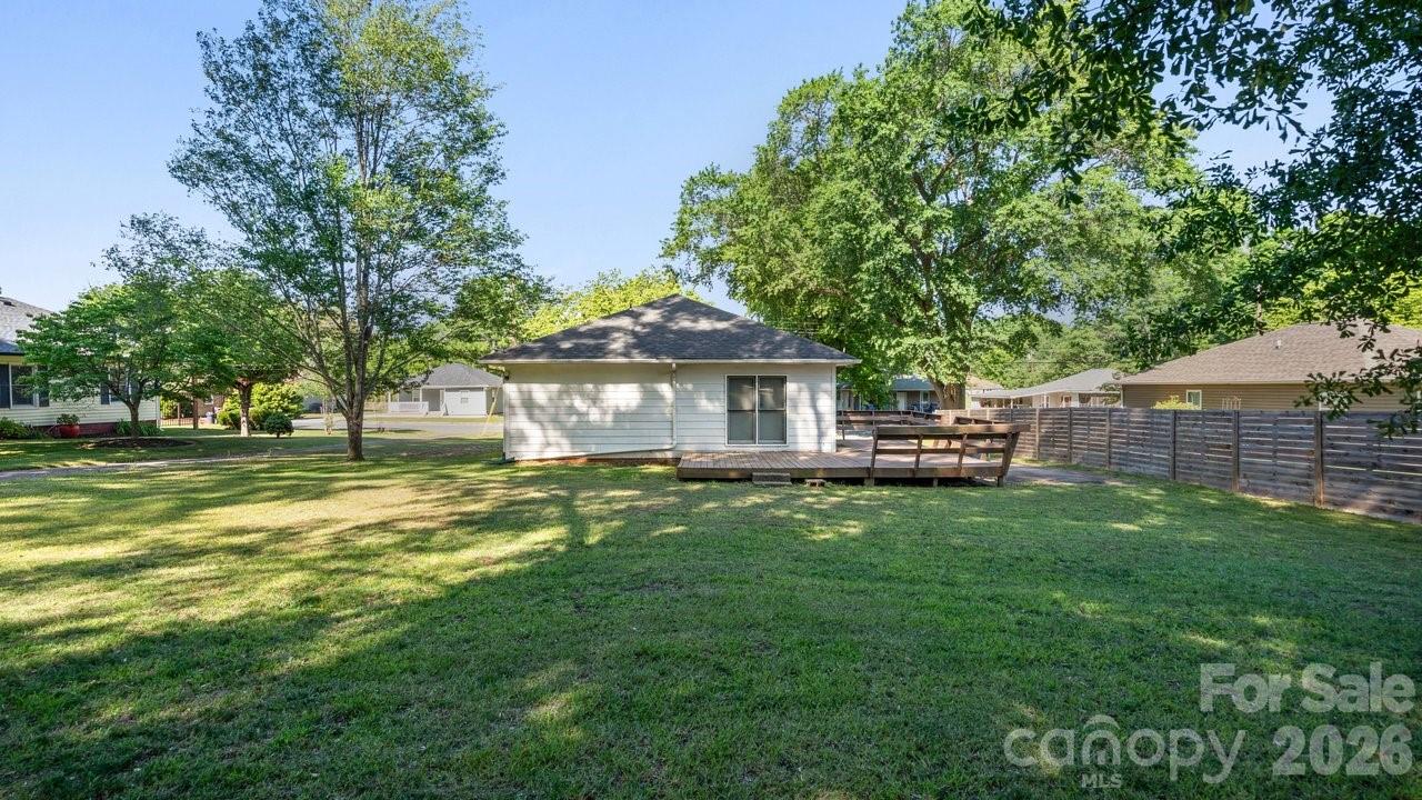 110 Globe Street Mount Holly NC 28120