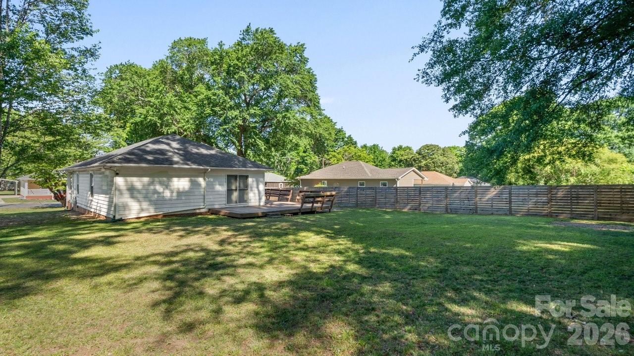 110 Globe Street Mount Holly NC 28120