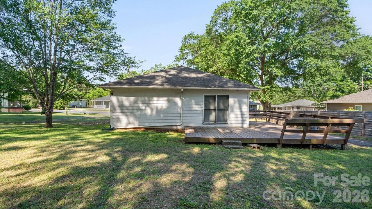 110 Globe Street Mount Holly NC 28120