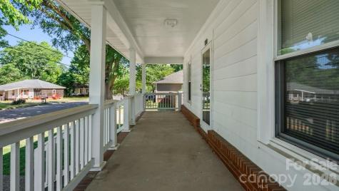 110 Globe Street Mount Holly NC 28120