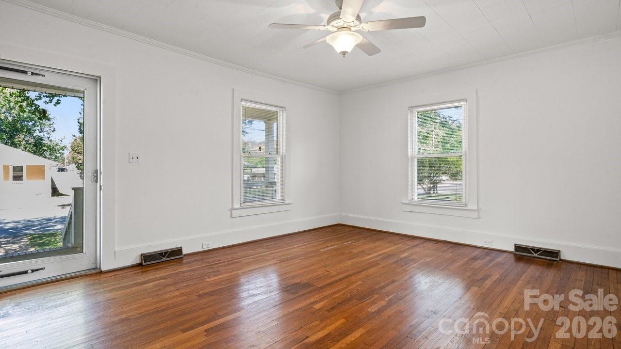 110 Globe Street Mount Holly NC 28120