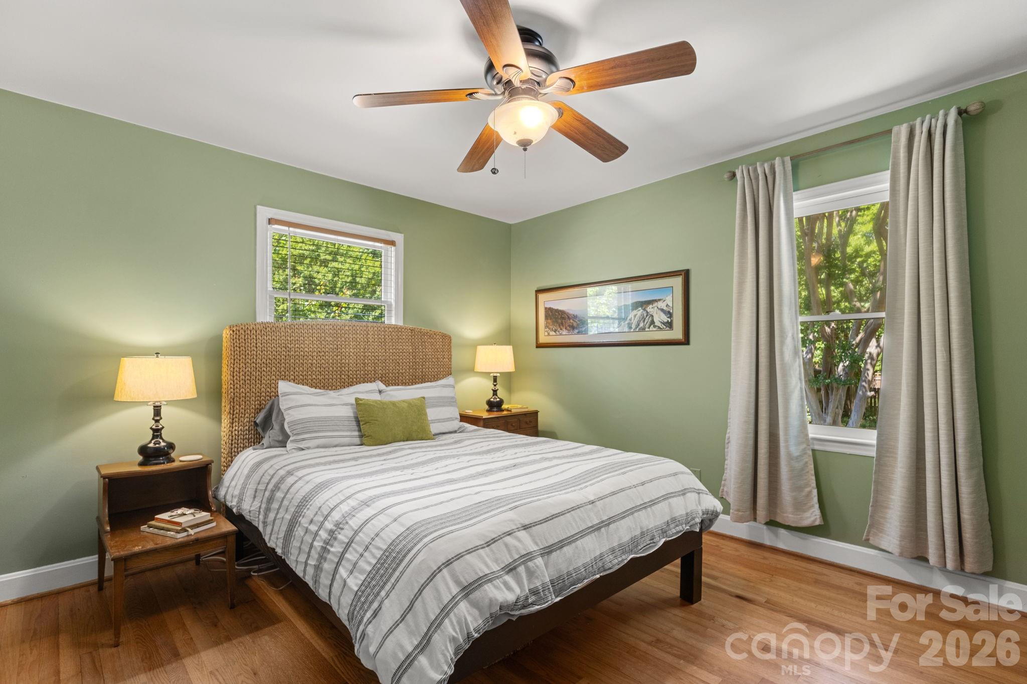 1527 Woodhill Lane Charlotte NC 28205