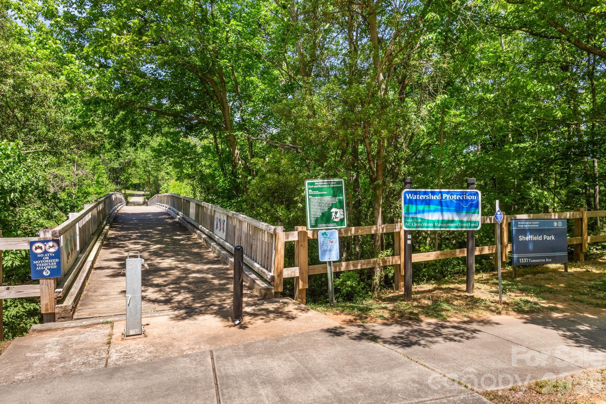 1527 Woodhill Lane Charlotte NC 28205