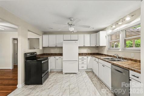 20 Wright Avenue York SC 29745