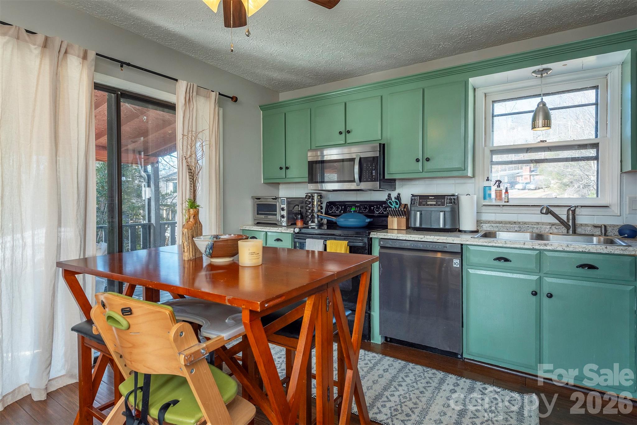 5 Three J Lane Swannanoa NC 28778